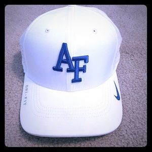 Nike Air Force Falcons Vapor Fly Hat
